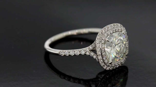 Engagement Ring Shopping Tips for Buyers Ready to Make a Decision