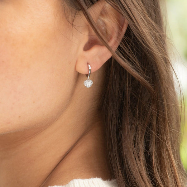What Your Choice of Earrings Says About Your Personality