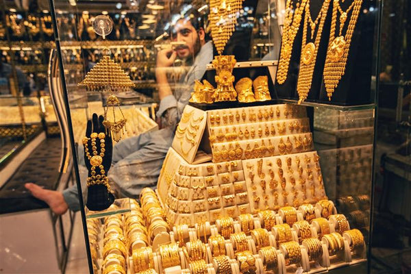 How to Buy and Sell Gold in Toronto
