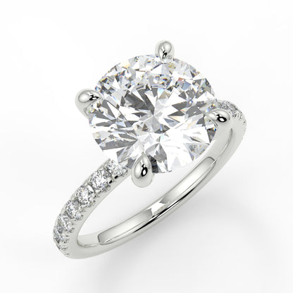 4 claw diamond band